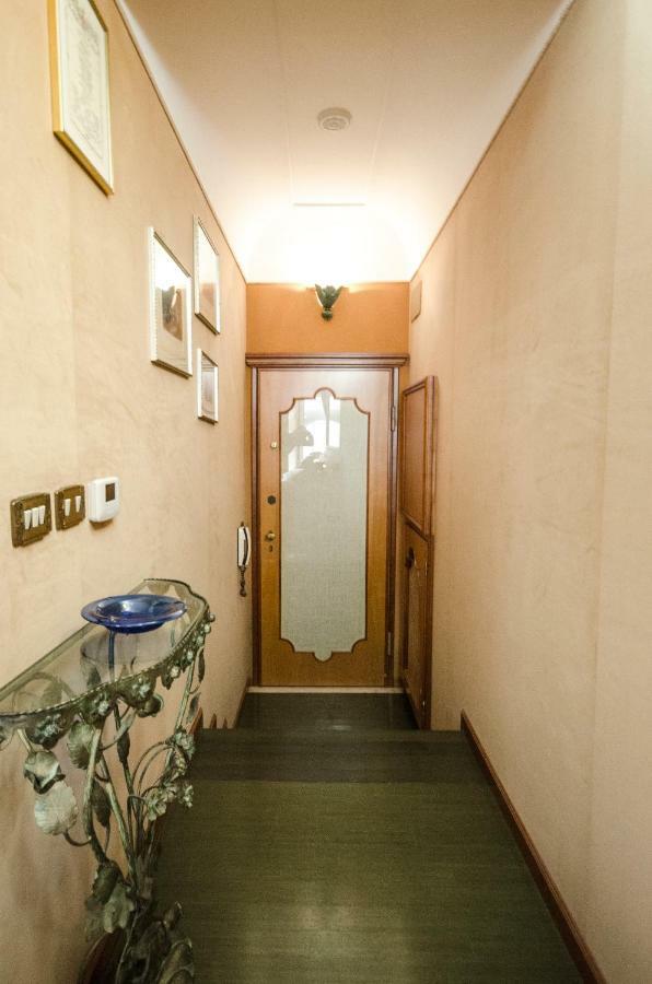 Chic House Apartment Bologna Exterior photo